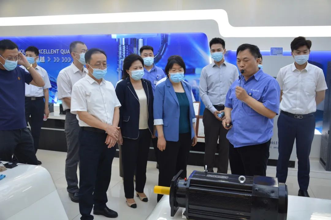 濰坊市市級(jí)無(wú)黨派人士議政建言聯(lián)合組蒞臨奧卓科技